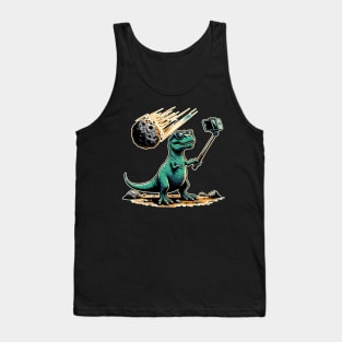 Dinosaur T-Rex Selfie Photo Asteroid Novelty Funny Dinosaur Tank Top